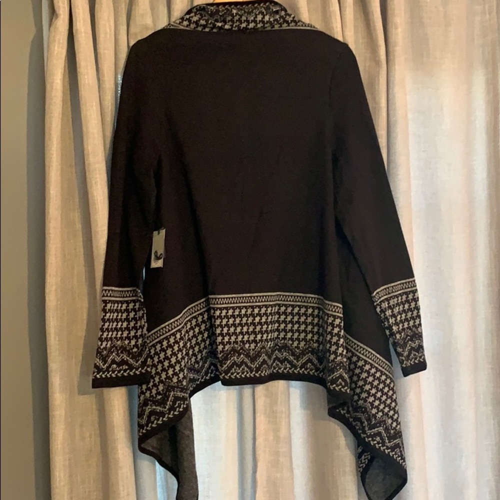Dana Buchman Novelty Poncho - Picture 6 of 9